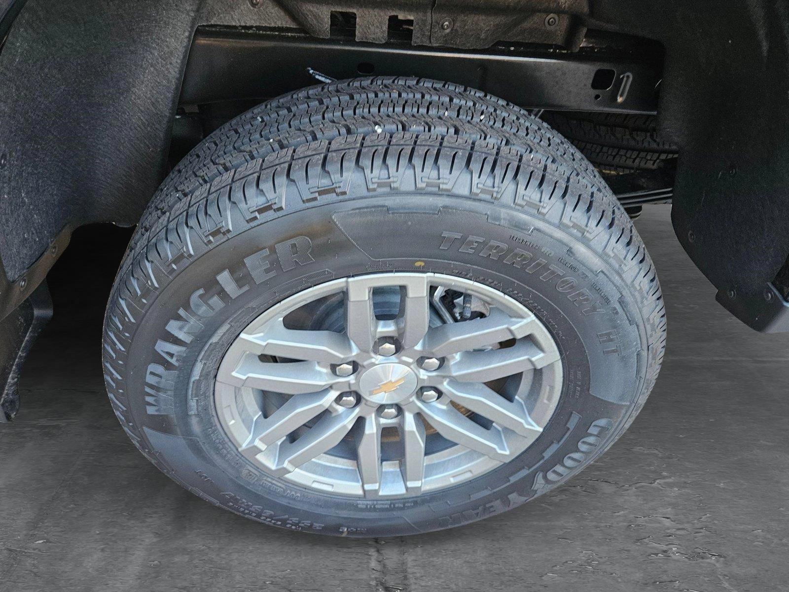 2025 Chevrolet Colorado Vehicle Photo in GREENACRES, FL 33463-3207