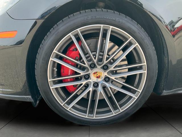 2017 Porsche Panamera Vehicle Photo in Kaukauna, WI 54130