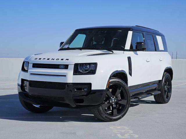 2025 Defender Vehicle Photo in AUSTIN, TX 78717