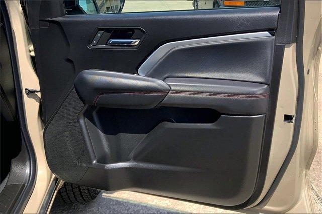 2024 Chevrolet Colorado Vehicle Photo in TOPEKA, KS 66609-0000