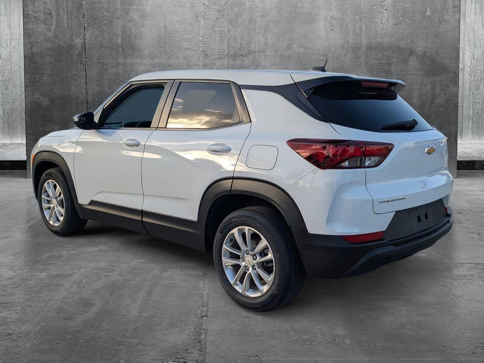 2024 Chevrolet Trailblazer Vehicle Photo in PEMBROKE PINES, FL 33024-6534