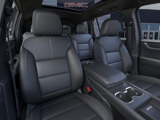 2025 GMC Acadia Vehicle Photo in DANBURY, CT 06810-5034