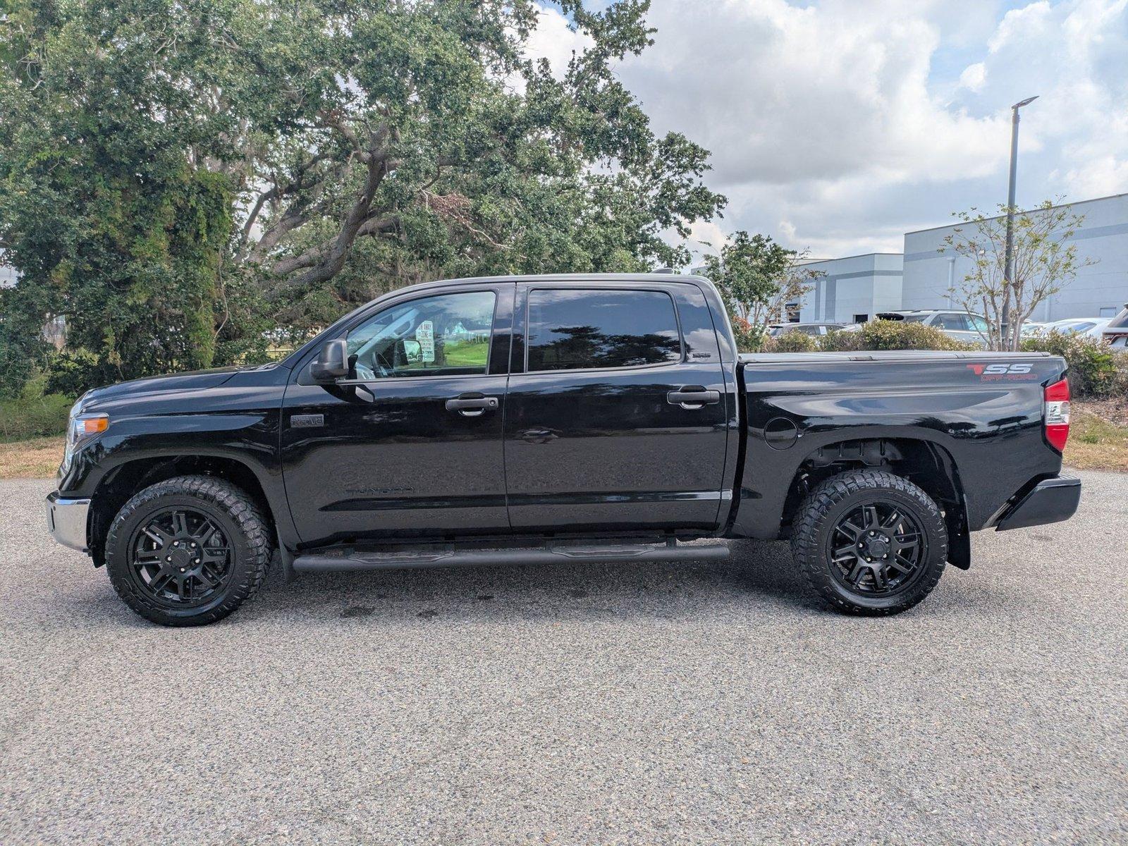 2021 Toyota Tundra 2WD Vehicle Photo in Sarasota, FL 34231