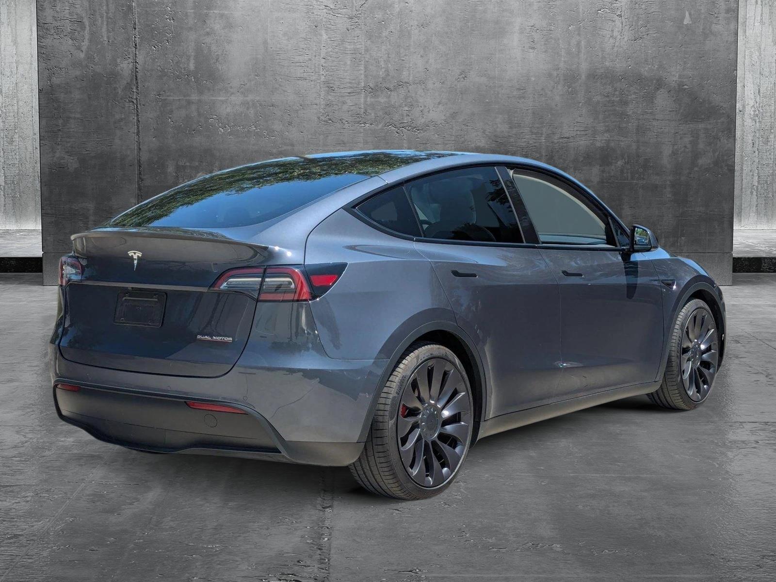 2022 Tesla Model Y Vehicle Photo in Coconut Creek, FL 33073