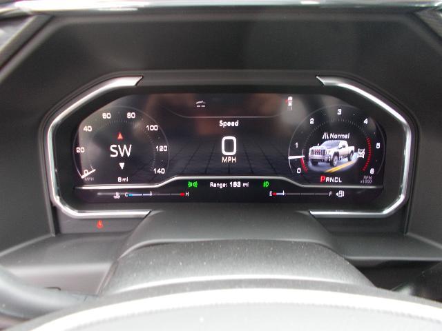 2025 GMC Sierra 2500 HD Vehicle Photo in LOWELL, MA 01852-4336