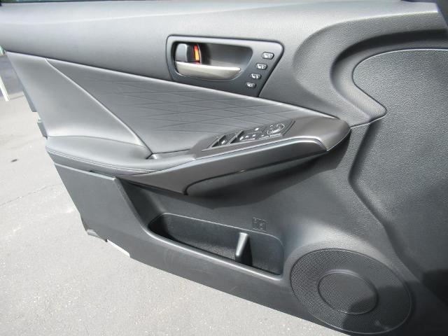 2023 Lexus IS Vehicle Photo in LEESBURG, FL 34788-4022