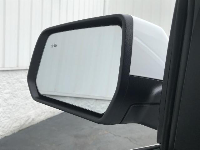 2022 GMC Acadia Vehicle Photo in GREEN BAY, WI 54303-3330