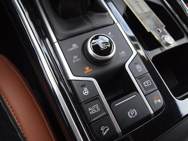 2023 Kia Sorento Vehicle Photo in MADISON, IN 47250-1611
