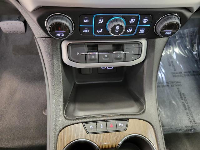 2023 GMC Acadia Vehicle Photo in GREEN BAY, WI 54303-3330