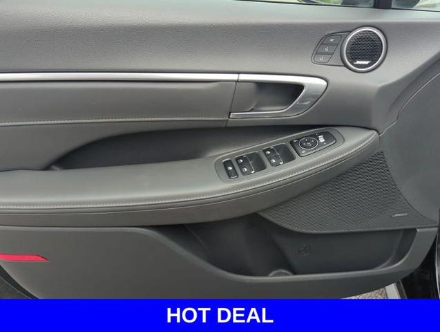 2020 Hyundai SONATA Vehicle Photo in Merrillville, IN 46410