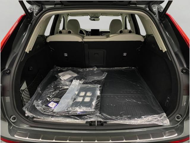 2026 Volvo XC60 Plug-In Hybrid Vehicle Photo in Appleton, WI 54913