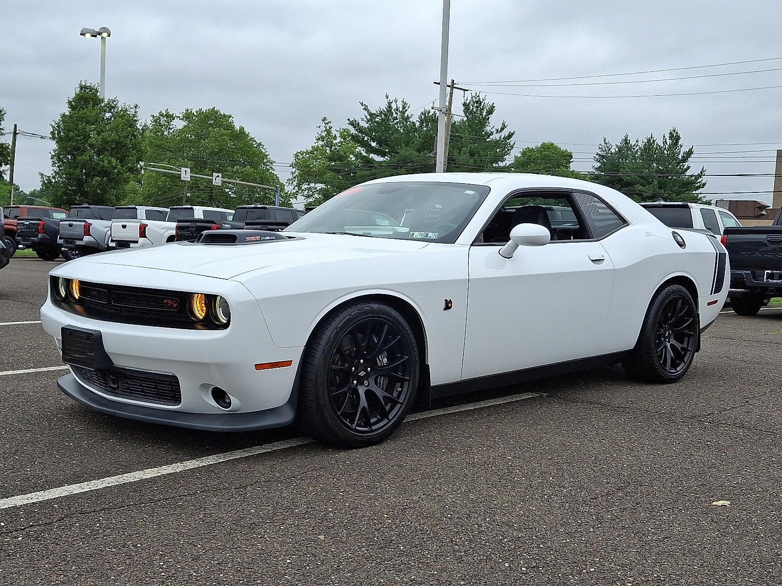 2017 Dodge Challenger Vehicle Photo in Trevose, PA 19053