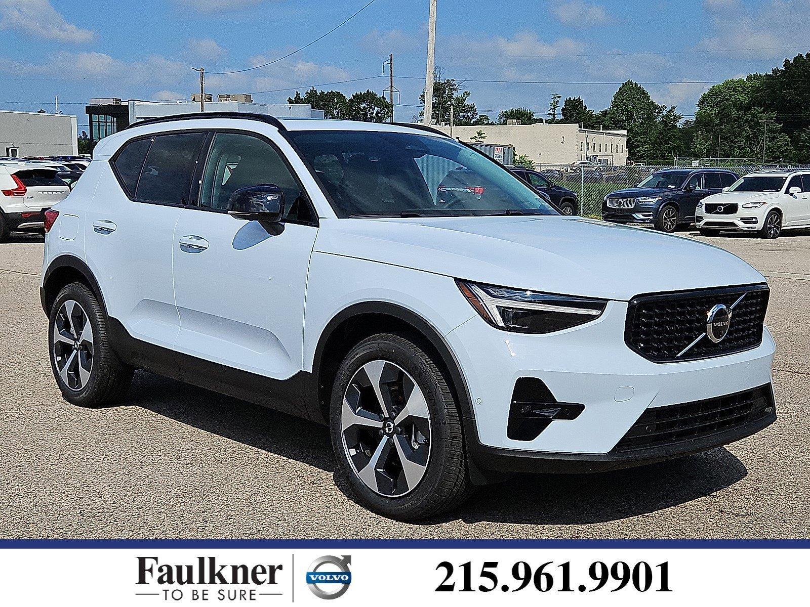 2026 Volvo XC40 Vehicle Photo in Trevose, PA 19053