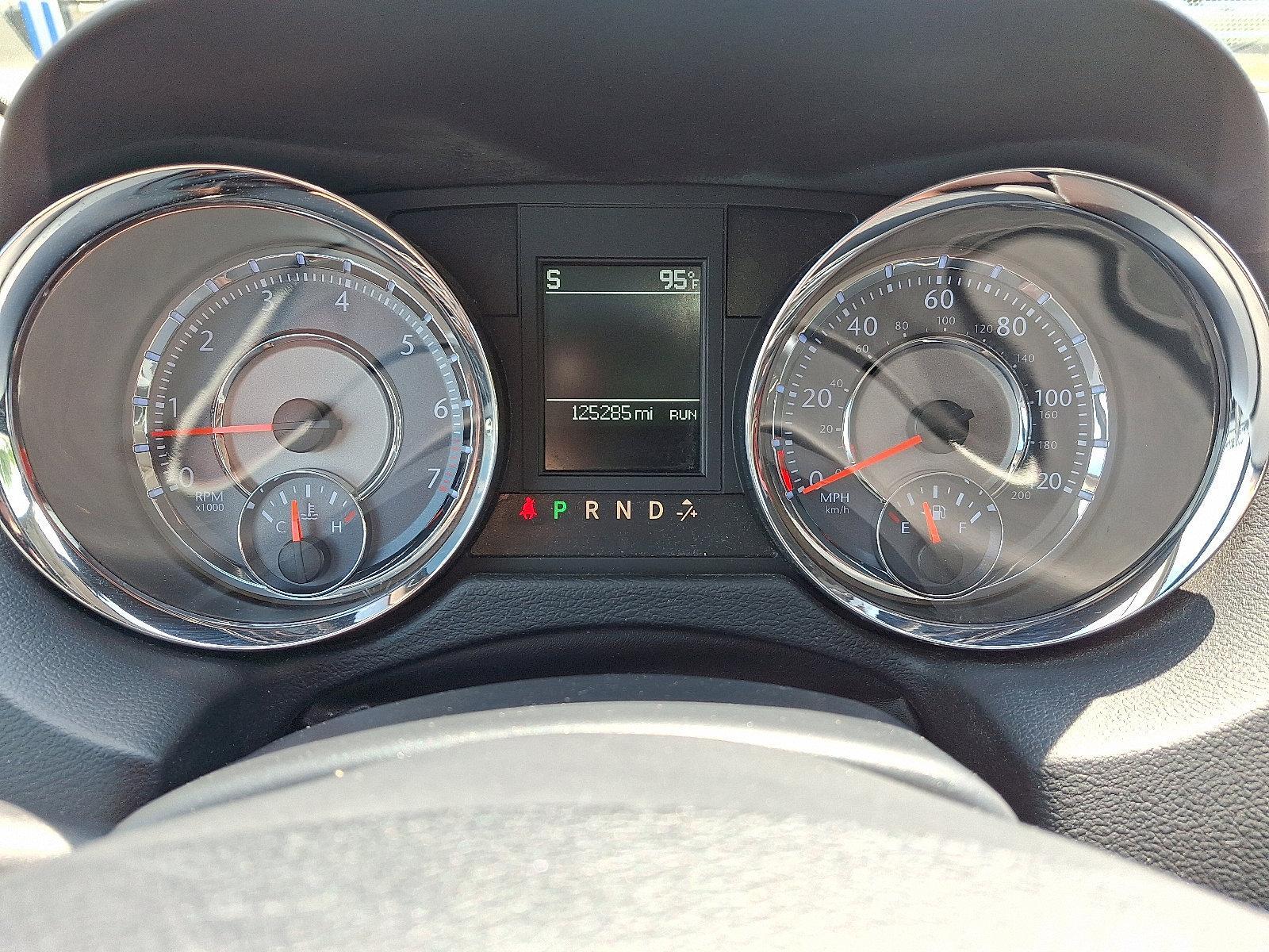 2016 Chrysler Town & Country Vehicle Photo in Harrisburg, PA 17111