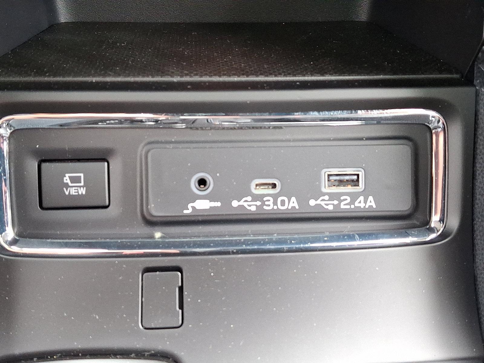 2025 Subaru Ascent Vehicle Photo in Harrisburg, PA 17111