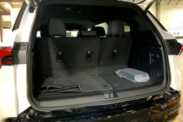 2026 Buick Enclave Vehicle Photo in KANSAS CITY, MO 64114-4545