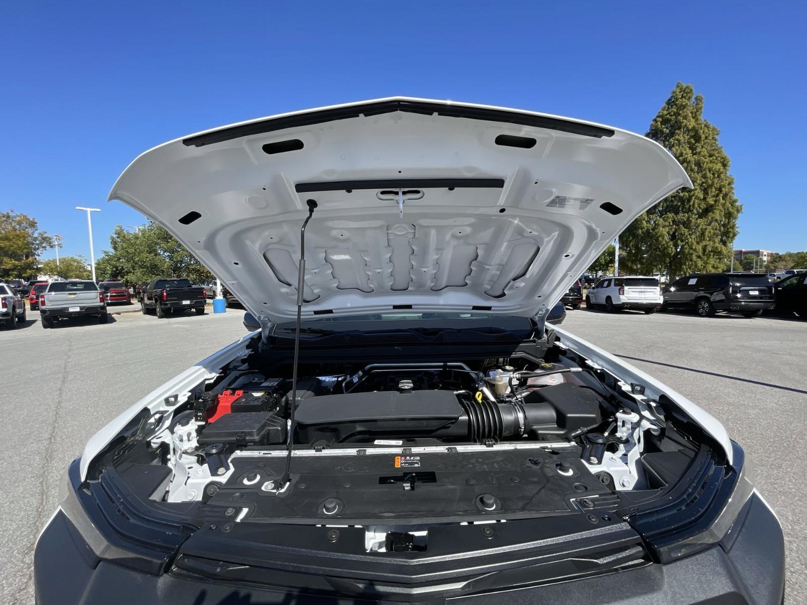 2024 Chevrolet Colorado Vehicle Photo in BENTONVILLE, AR 72712-4322