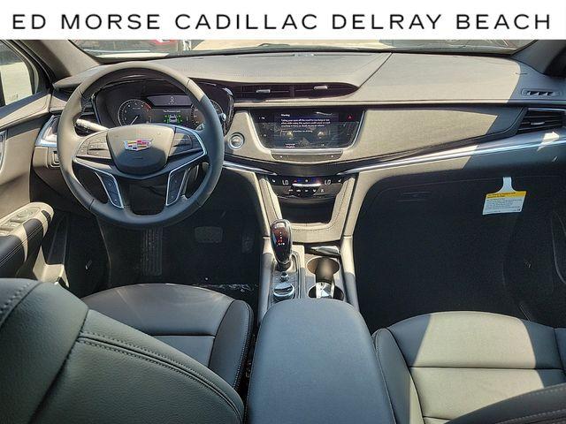 2024 Cadillac XT5 Vehicle Photo in DELRAY BEACH, FL 33483-3294