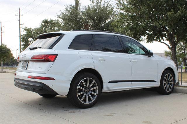 2024 Audi Q7 Vehicle Photo in HOUSTON, TX 77090