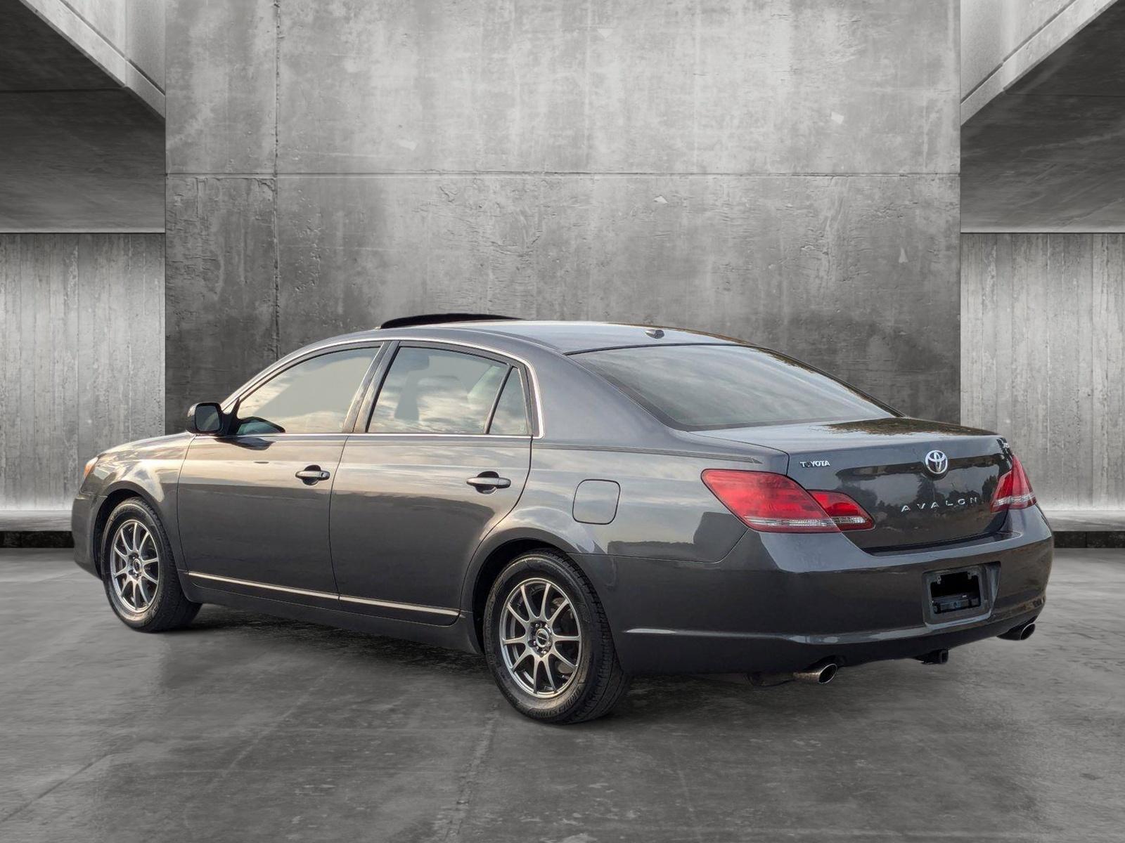 2009 Toyota Avalon Vehicle Photo in Spokane Valley, WA 99212