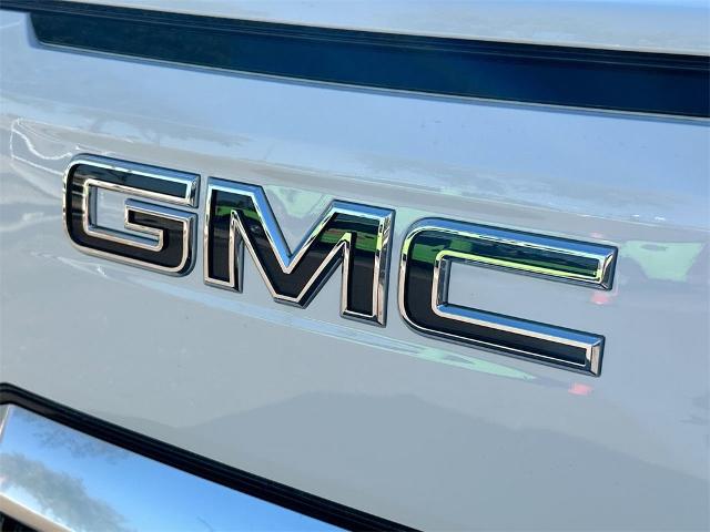 2025 GMC Sierra EV Vehicle Photo in GOODYEAR, AZ 85338-1310