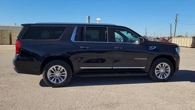 2023 GMC Yukon XL Vehicle Photo in MIDLAND, TX 79703-7718