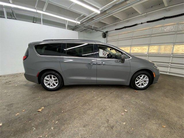 2022 Chrysler Pacifica Vehicle Photo in PORTLAND, OR 97225-3518