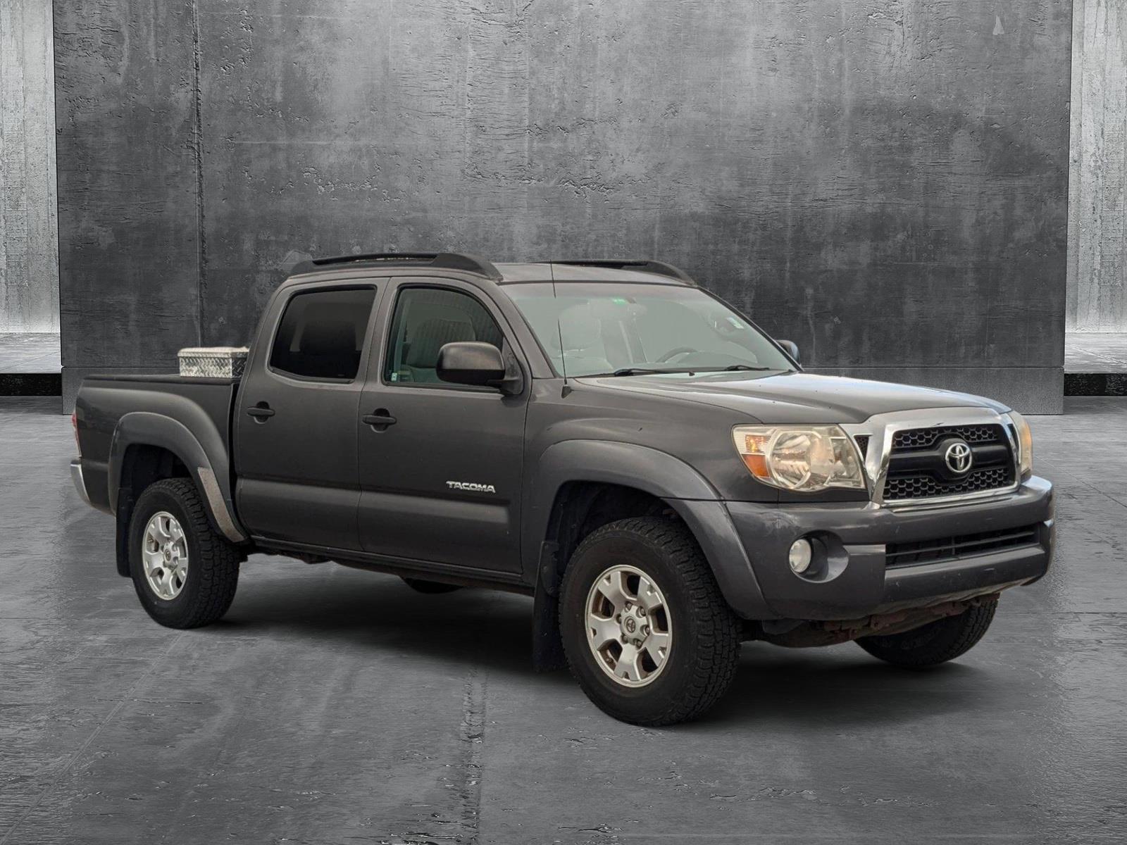 2011 Toyota Tacoma Vehicle Photo in St. Petersburg, FL 33713