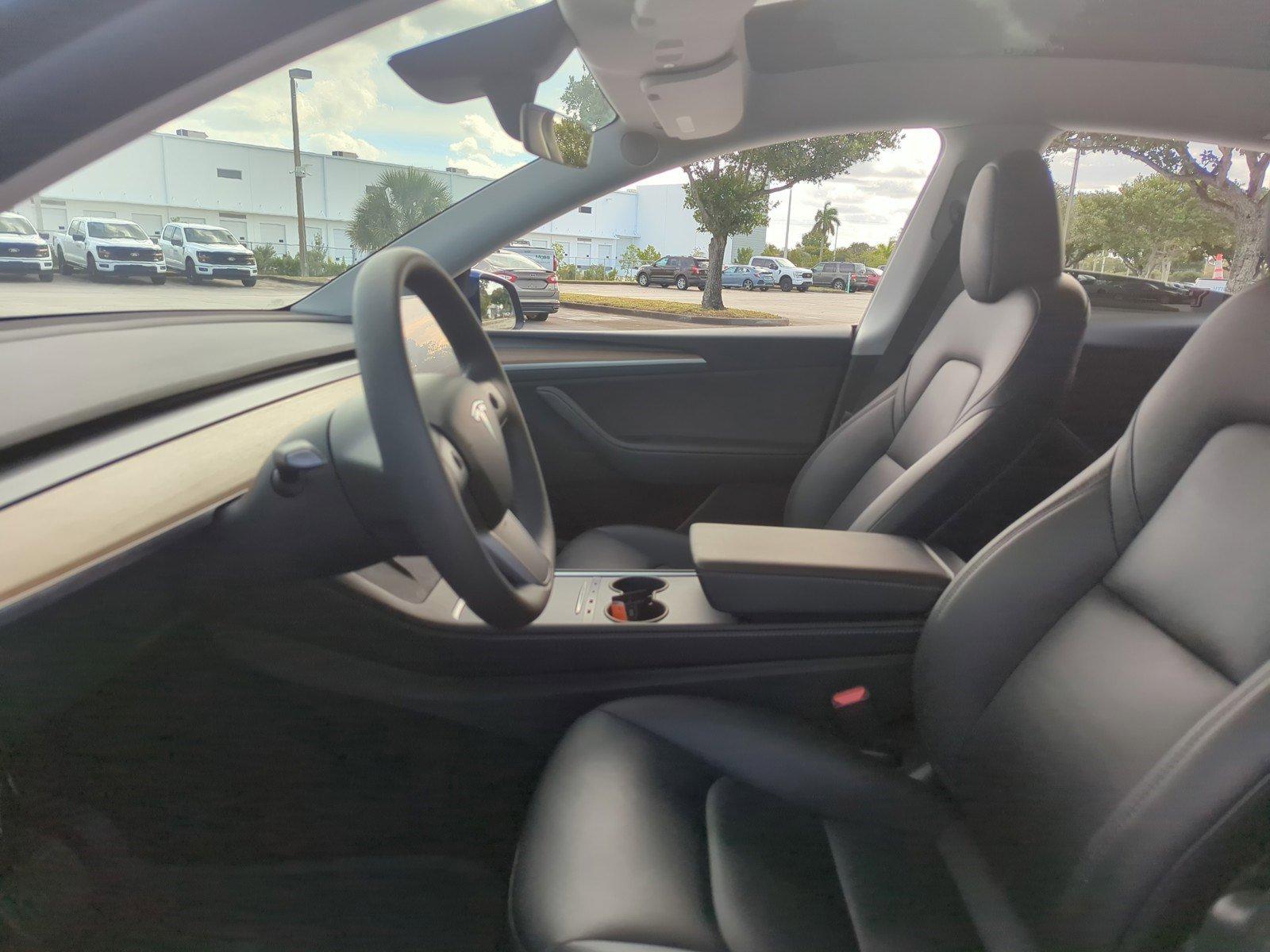 2023 Tesla Model Y Vehicle Photo in Margate, FL 33063