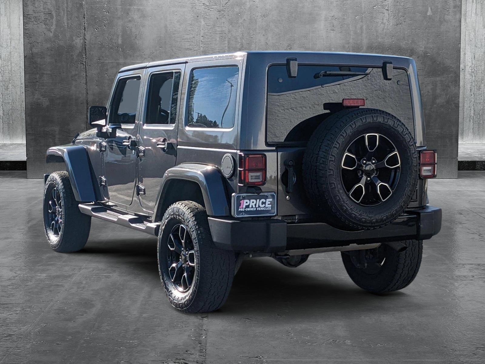 2017 Jeep Wrangler Unlimited Vehicle Photo in VALENCIA, CA 91355-1705