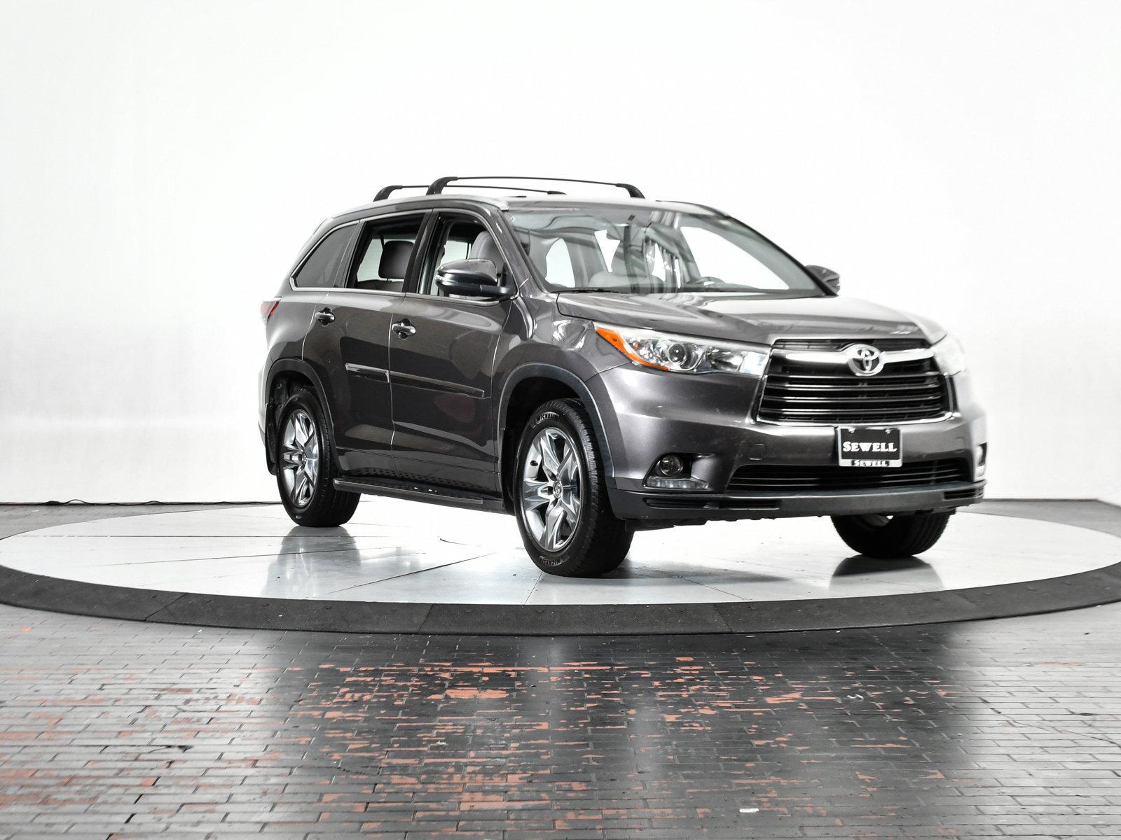 2015 Toyota Highlander Vehicle Photo in DALLAS, TX 75235