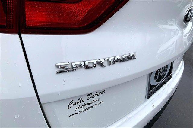 2017 Kia Sportage Vehicle Photo in KANSAS CITY, MO 64114-4502