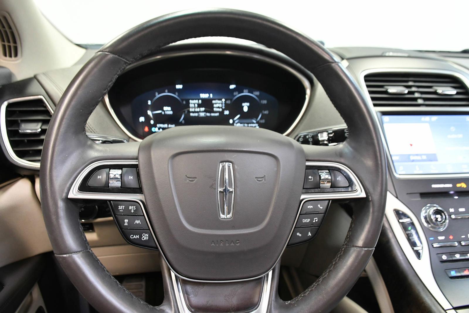 2020 Lincoln Nautilus Vehicle Photo in DALLAS, TX 75235