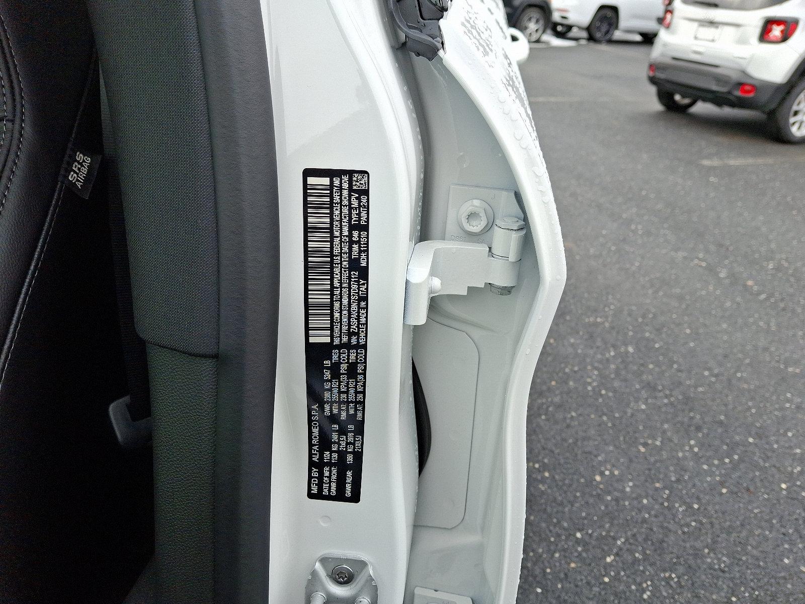 2025 Alfa Romeo Stelvio Vehicle Photo in Mechanicsburg, PA 17050