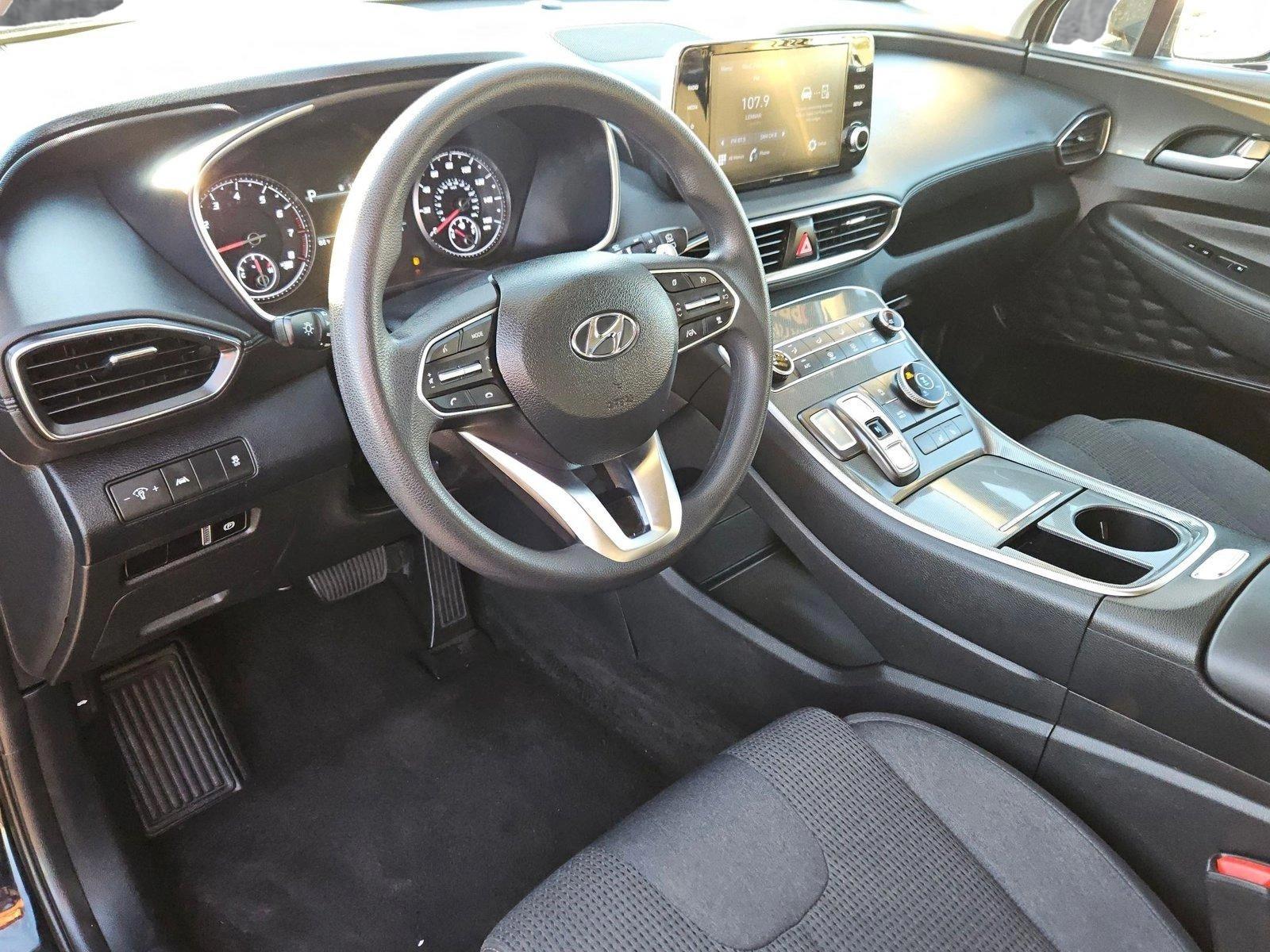 2022 Hyundai SANTA FE Vehicle Photo in MESA, AZ 85206-4395