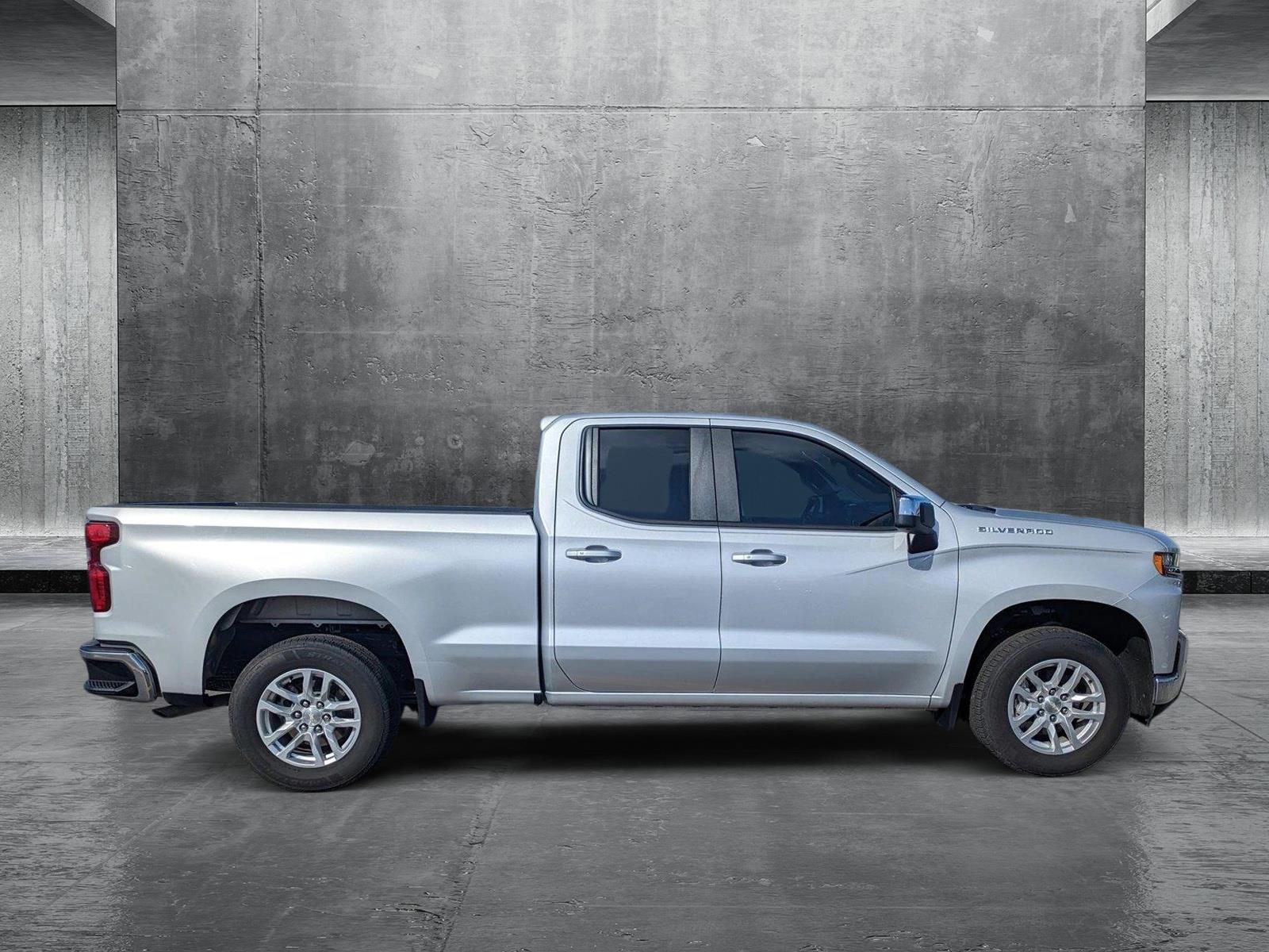 2019 Chevrolet Silverado 1500 Vehicle Photo in Bradenton, FL 34207