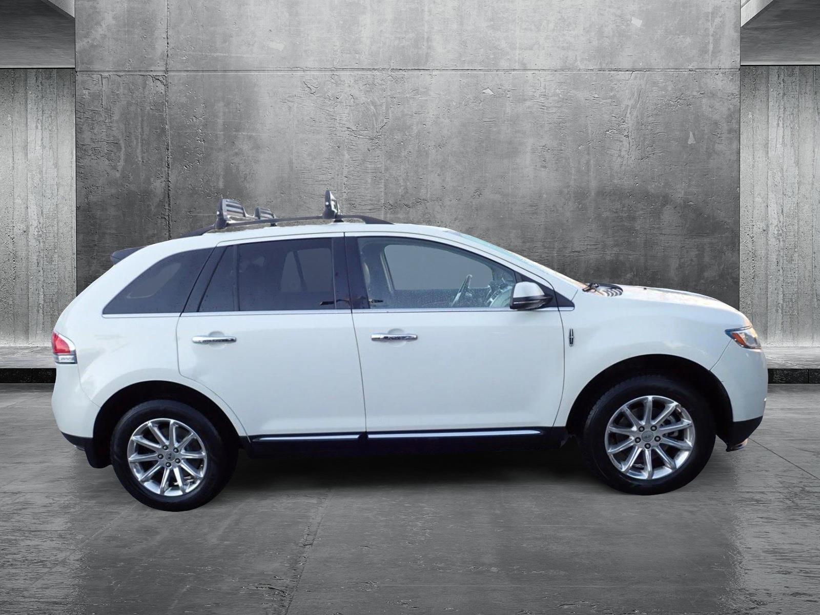 2012 Lincoln MKX Vehicle Photo in DENVER, CO 80221-3610