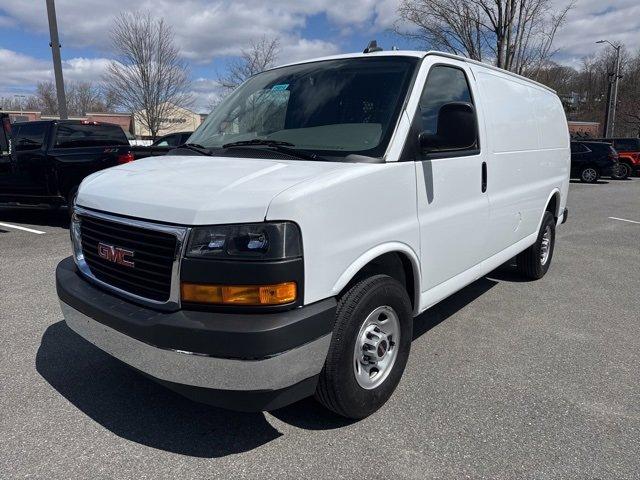 2023 GMC Savana Cargo 2500 Vehicle Photo in MOUNT KISCO, NY 10549-1513