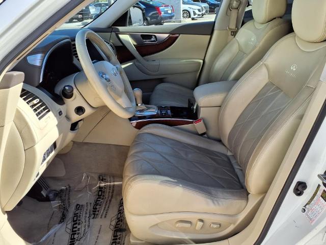 2010 INFINITI FX35 Vehicle Photo in TAMPA, FL 33612-3404
