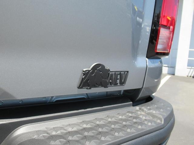 2025 Chevrolet Colorado Vehicle Photo in LEESBURG, FL 34788-4022