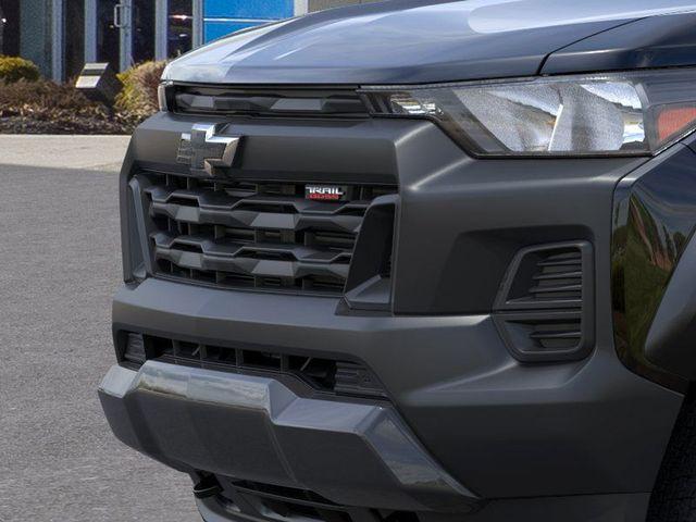 2025 Chevrolet Colorado Vehicle Photo in DANBURY, CT 06810-5034