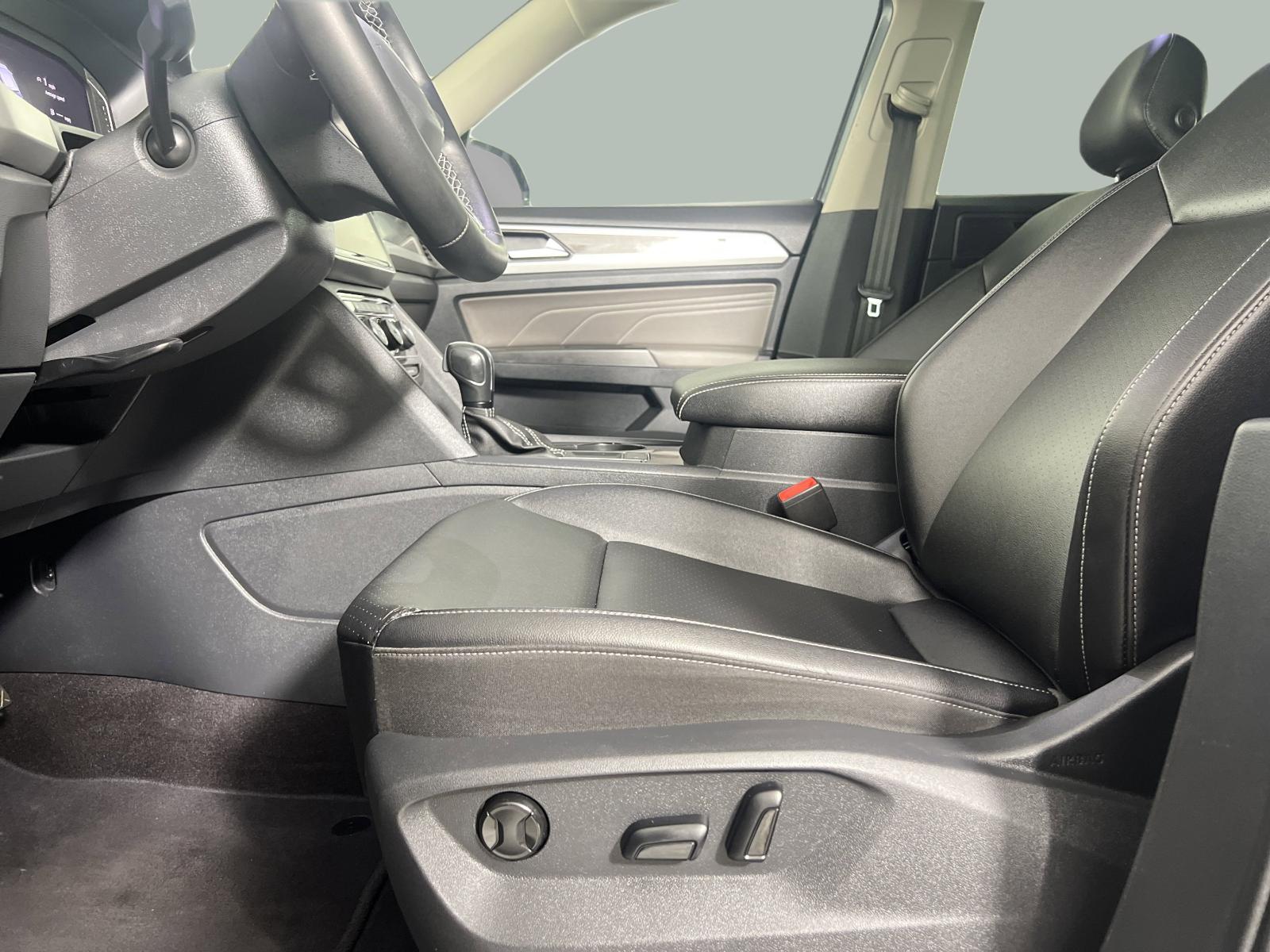 2022 Volkswagen Atlas Vehicle Photo in GEORGETOWN, TX 78626-7508