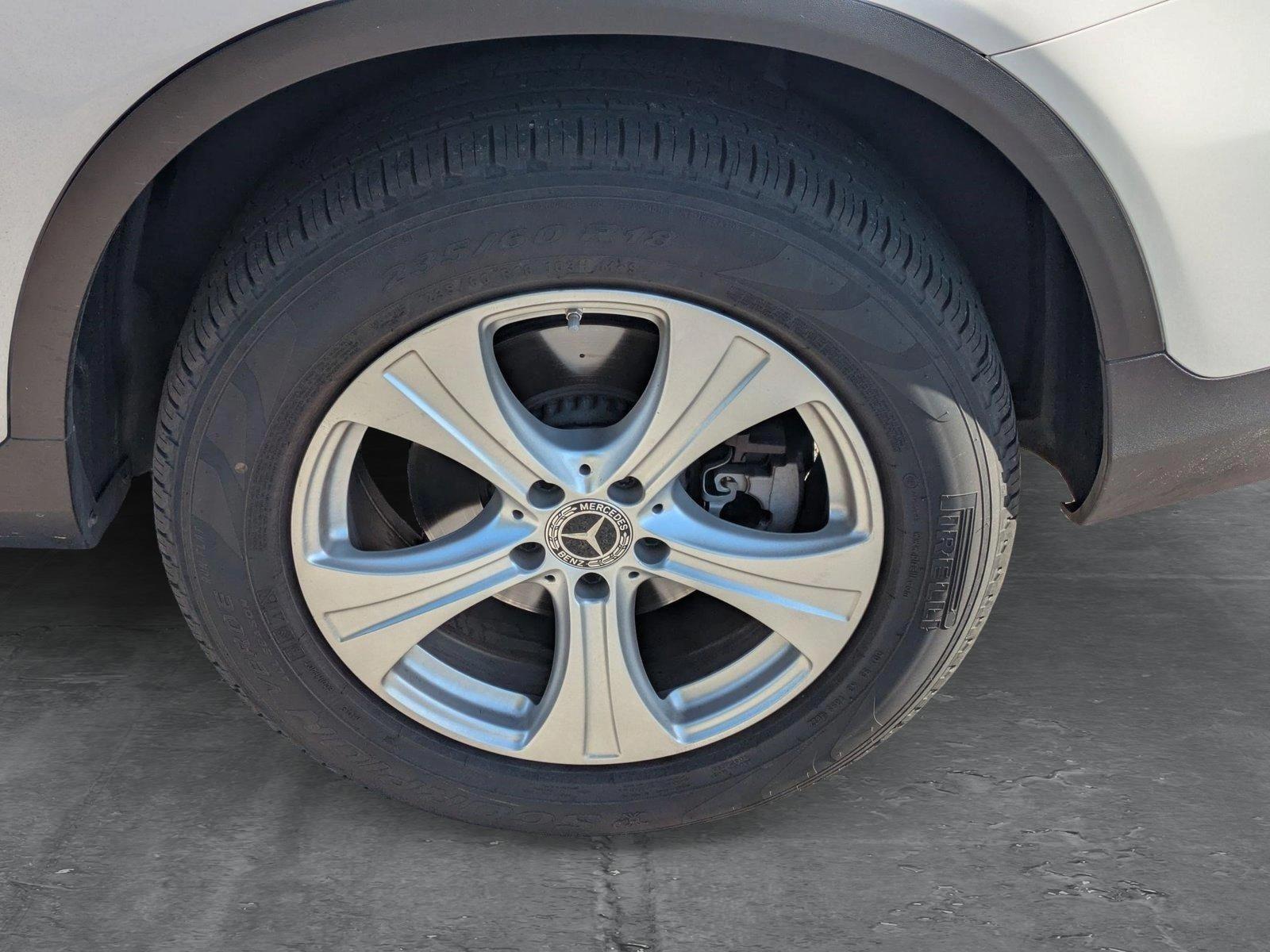 2018 Mercedes-Benz GLC Vehicle Photo in Sarasota, FL 34231