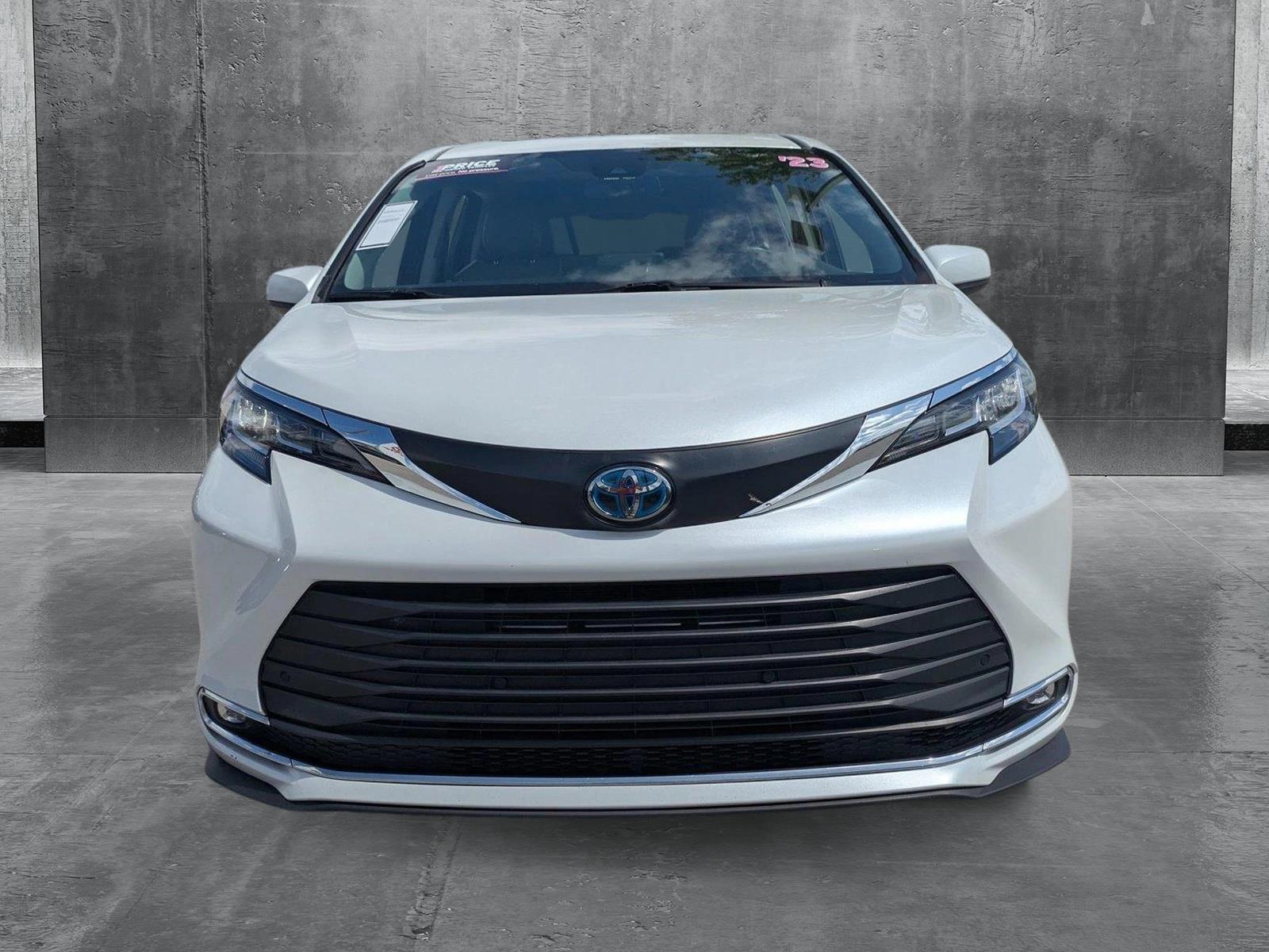 2023 Toyota Sienna Vehicle Photo in Winter Park, FL 32792