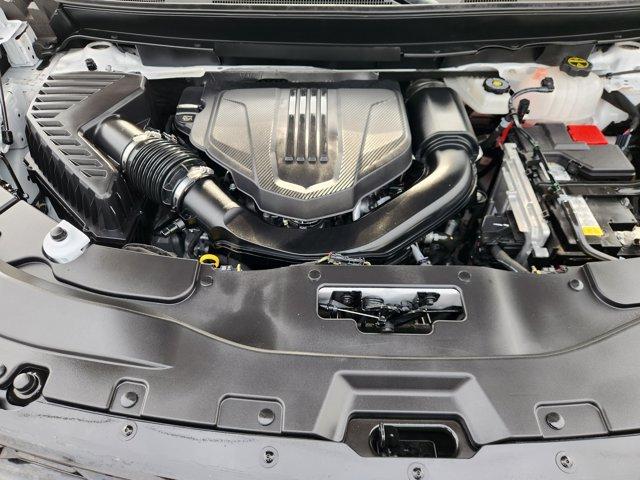 2025 Chevrolet Traverse Vehicle Photo in SUGAR LAND, TX 77478-0000