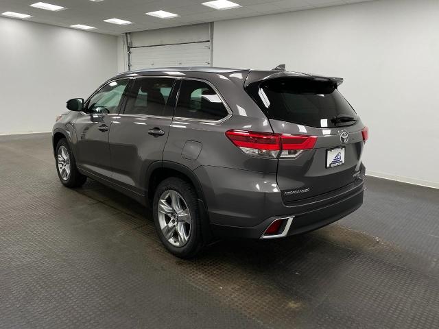 2017 Toyota Highlander Vehicle Photo in Appleton, WI 54913