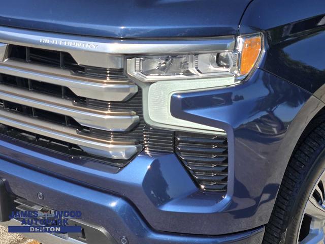 2022 Chevrolet Silverado 1500 Vehicle Photo in DENTON, TX 76210-9321