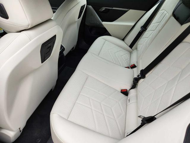 2025 BMW i5 Vehicle Photo in PLANO, TX 75024