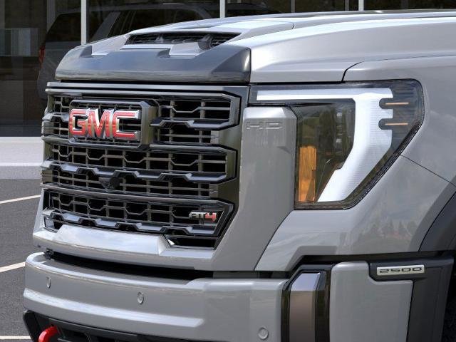 2025 GMC Sierra 2500 HD Vehicle Photo in WATERTOWN, CT 06795-3318