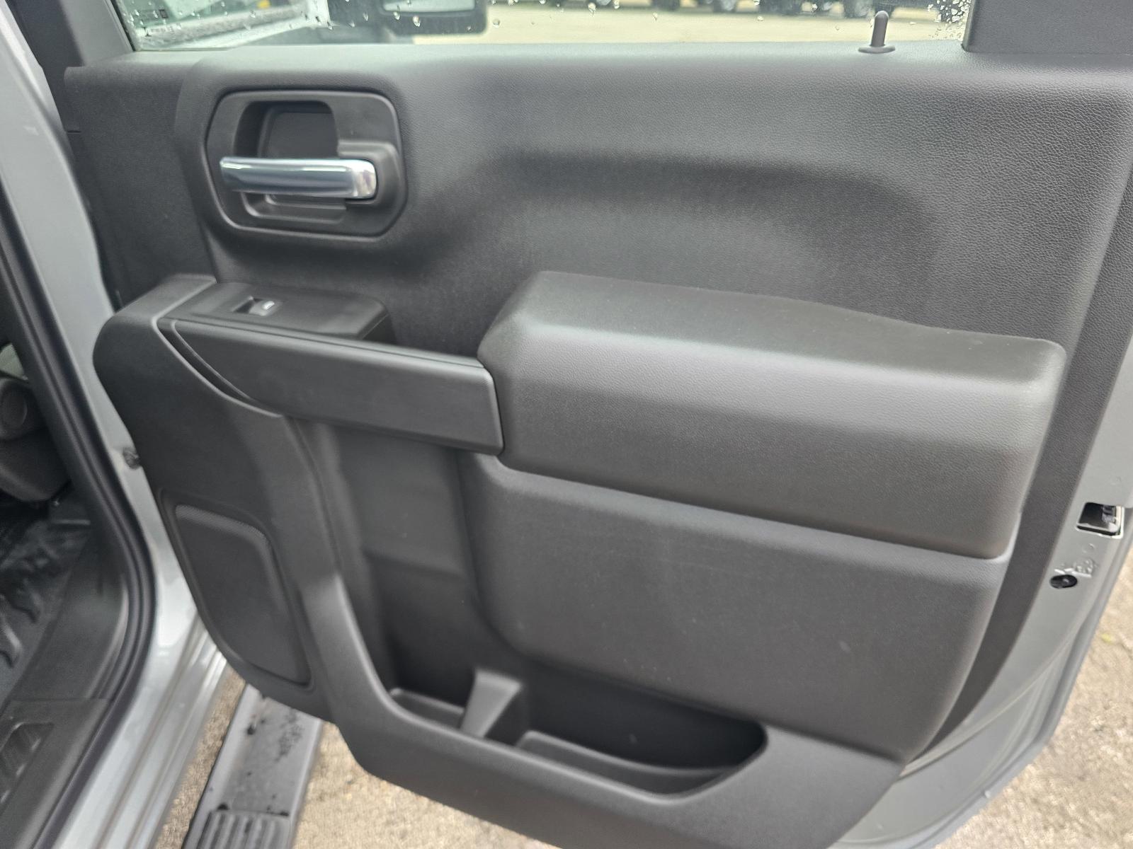 2025 GMC Sierra 2500 HD Vehicle Photo in Rolla, MO 65401